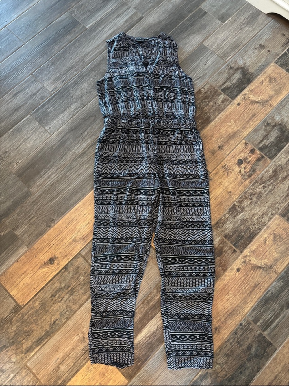 Lucky Brand (Size M) Boho Sleeveless Black & White Patterned Jumpsuit